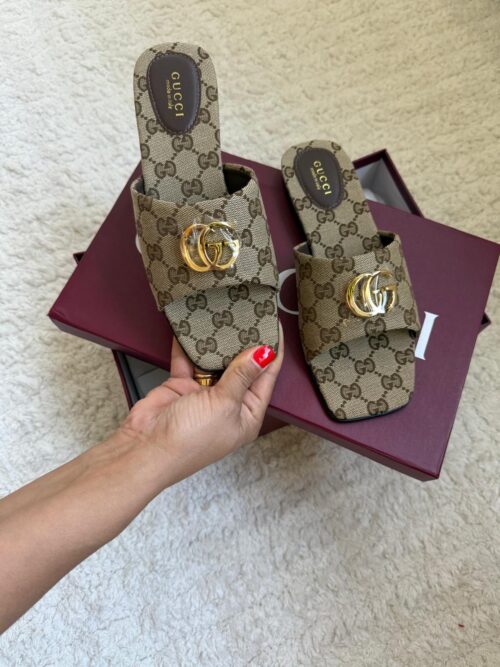 Gucci Women's slide sandal with Double G